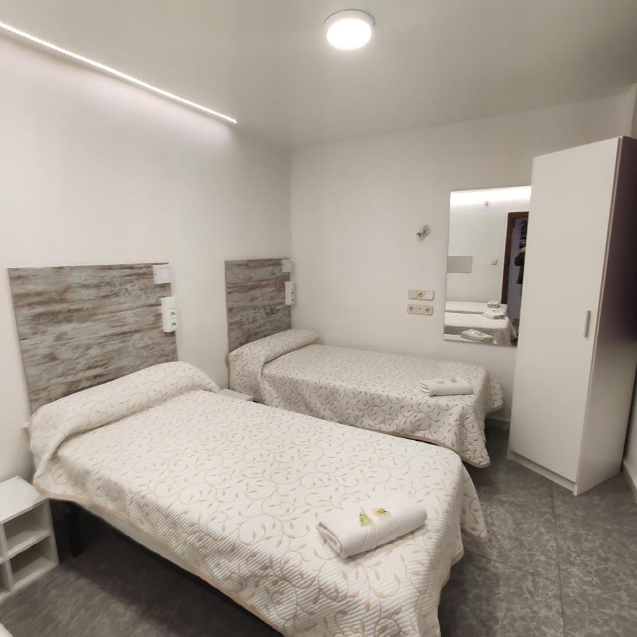 Hostal Las Vegas Madrid Bagian luar foto