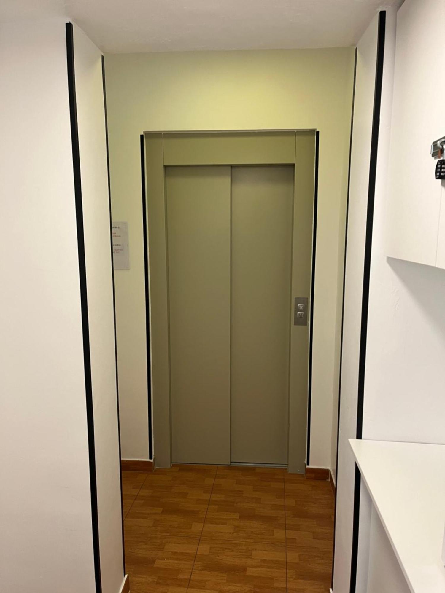 Hostal Las Vegas Madrid Bagian luar foto