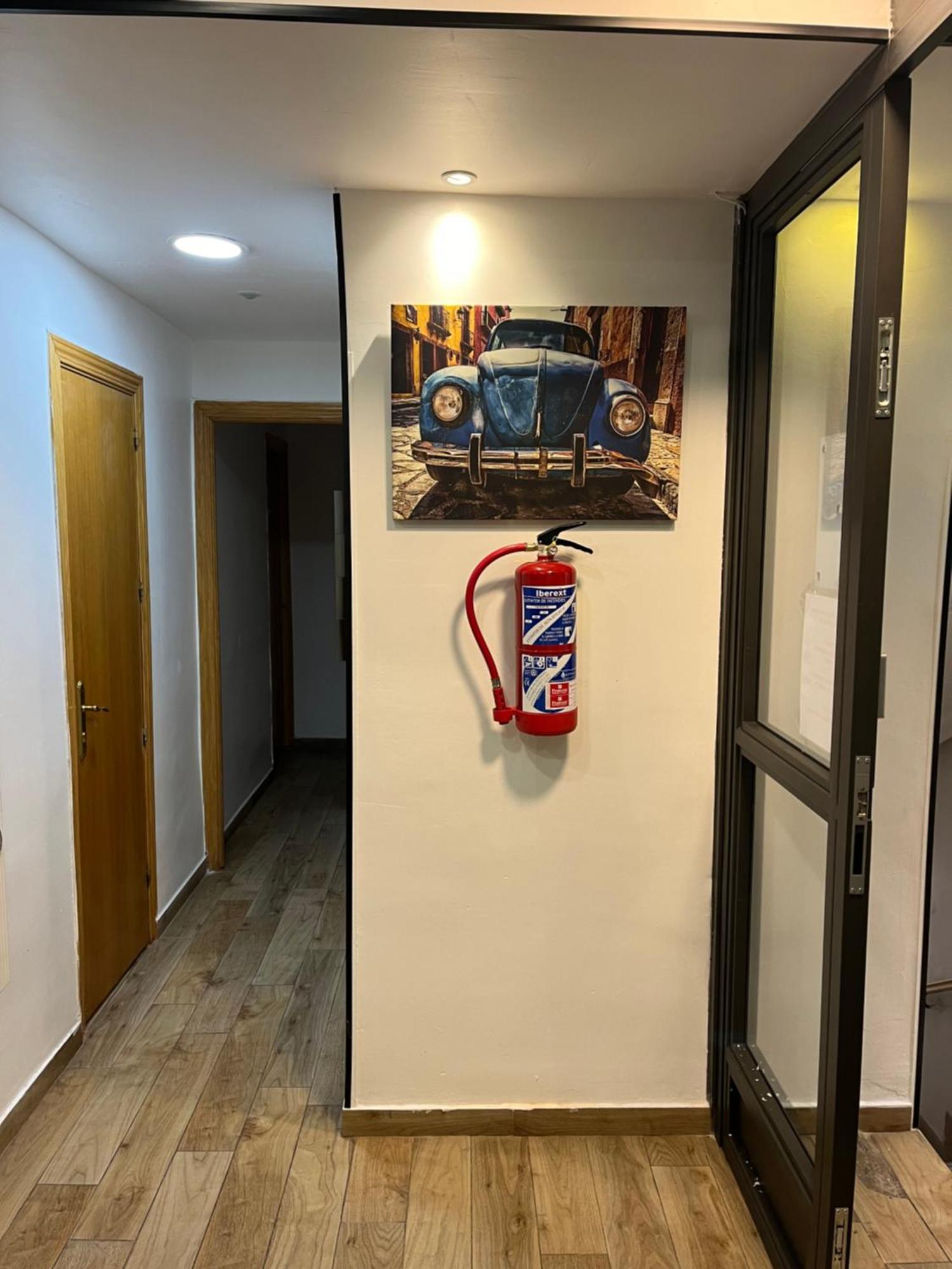 Hostal Las Vegas Madrid Bagian luar foto
