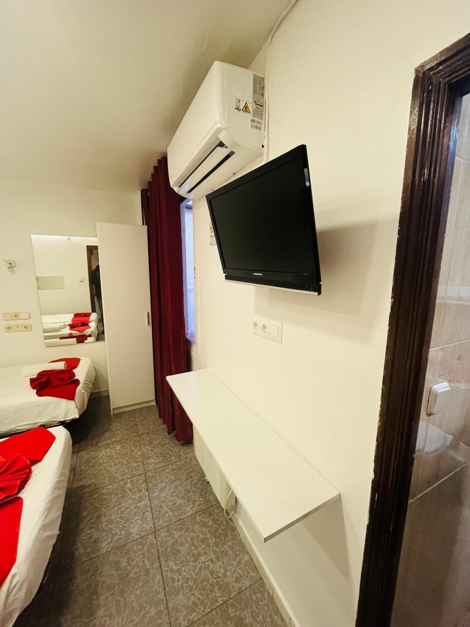 Hostal Las Vegas Madrid Bagian luar foto